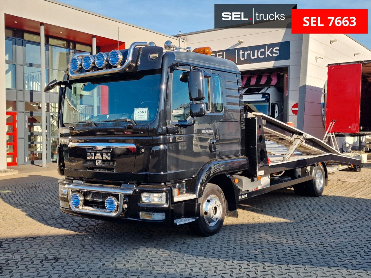 MAN TGL 8.220 4X2 BL / Xenon / Alu-Felgen - Autovrachtwagen vrachtwagen: afbeelding 1 MAN TGL 8.220 4X2 BL / Xenon / Alu-Felgen - Autovrachtwagen vrachtwagen: afbeelding 1