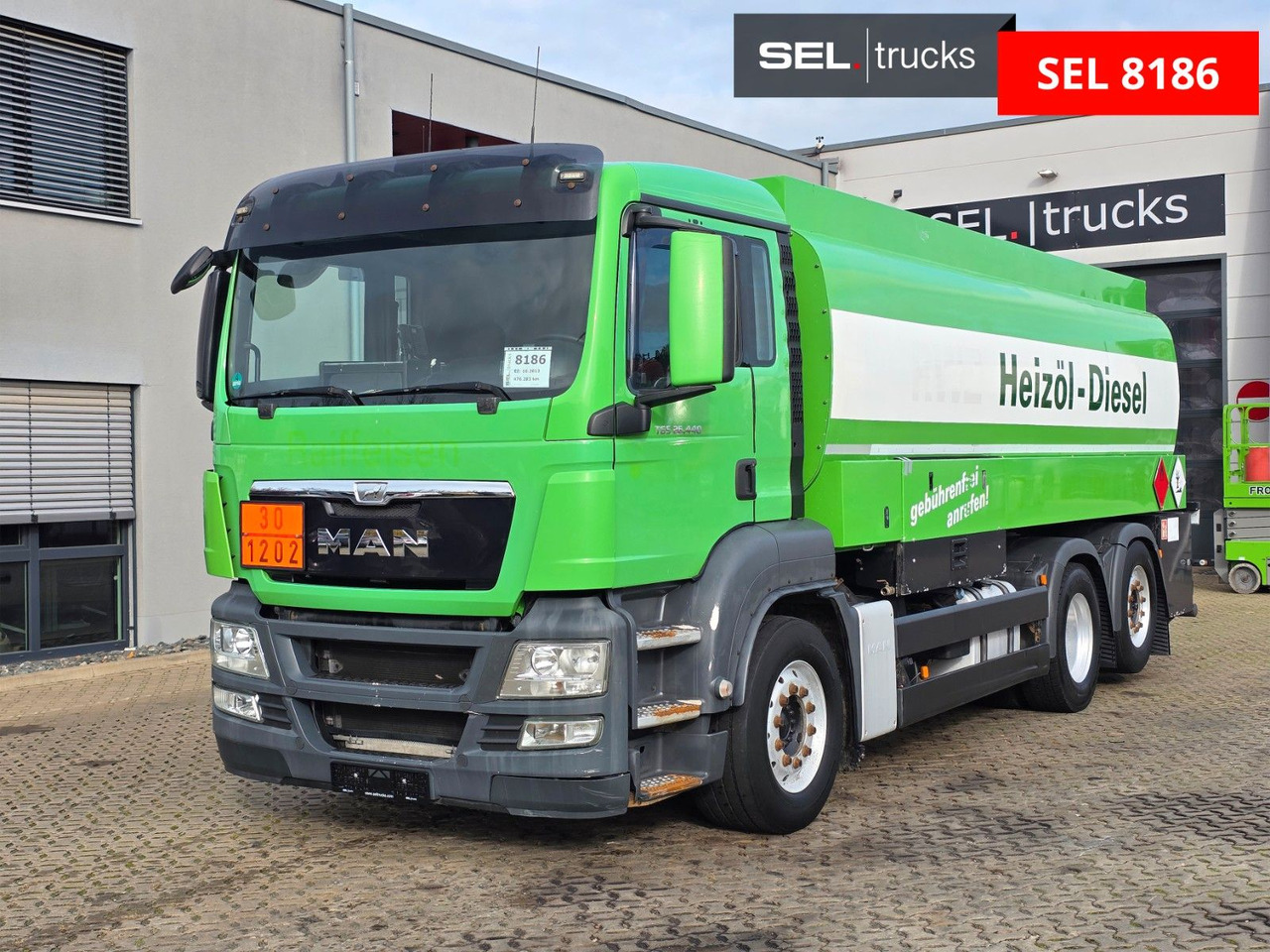 MAN TGS 26.440 6X2-2 LL / ADR AT / 3 Kamm. / Lenkac. - Tankwagen: afbeelding 1 MAN TGS 26.440 6X2-2 LL / ADR AT / 3 Kamm. / Lenkac. - Tankwagen: afbeelding 1