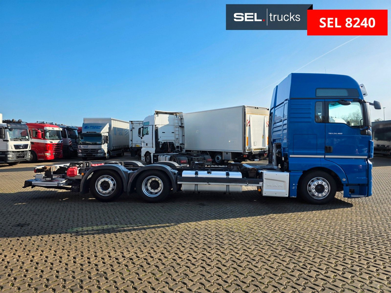 MAN TGX 24.460 6x2-2 LL-U / Ldbw / Standklima - Containertransporter/ Wissellaadbak vrachtwagen: afbeelding 4 MAN TGX 24.460 6x2-2 LL-U / Ldbw / Standklima - Containertransporter/ Wissellaadbak vrachtwagen: afbeelding 4