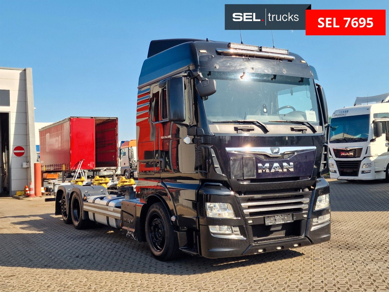 MAN TGX 24.500 6X2-2 LL-U / Intarder / Xeno / LOW KM - Containertransporter/ Wissellaadbak vrachtwagen: afbeelding 3 MAN TGX 24.500 6X2-2 LL-U / Intarder / Xeno / LOW KM - Containertransporter/ Wissellaadbak vrachtwagen: afbeelding 3