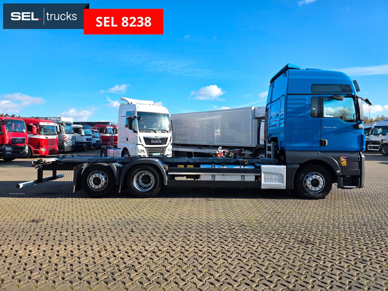 MAN TGX 26.420 6x2-2 LL / Intarder / Standklima - Containertransporter/ Wissellaadbak vrachtwagen: afbeelding 4 MAN TGX 26.420 6x2-2 LL / Intarder / Standklima - Containertransporter/ Wissellaadbak vrachtwagen: afbeelding 4