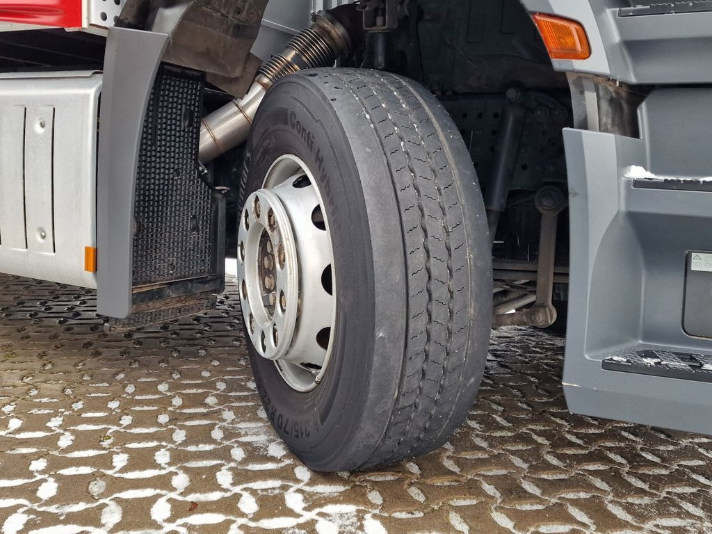 Schuifzeilen vrachtwagen Mercedes-Benz Antos 1840 Mercedes-Benz Antos 1840: afbeelding 26 Schuifzeilen vrachtwagen Mercedes-Benz Antos 1840 Mercedes-Benz Antos 1840: afbeelding 26