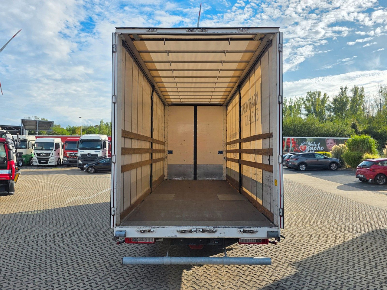 Schuifzeilen vrachtwagen Renault T High 480 / Retarder / Jumbo / 6D: afbeelding 9 Schuifzeilen vrachtwagen Renault T High 480 / Retarder / Jumbo / 6D: afbeelding 9