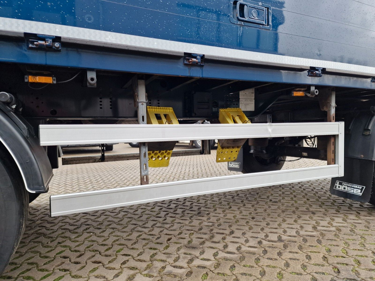 Drankenwagen aanhangwagen System Trailers PRASL 18 / Ladebordwand: afbeelding 30 Drankenwagen aanhangwagen System Trailers PRASL 18 / Ladebordwand: afbeelding 30