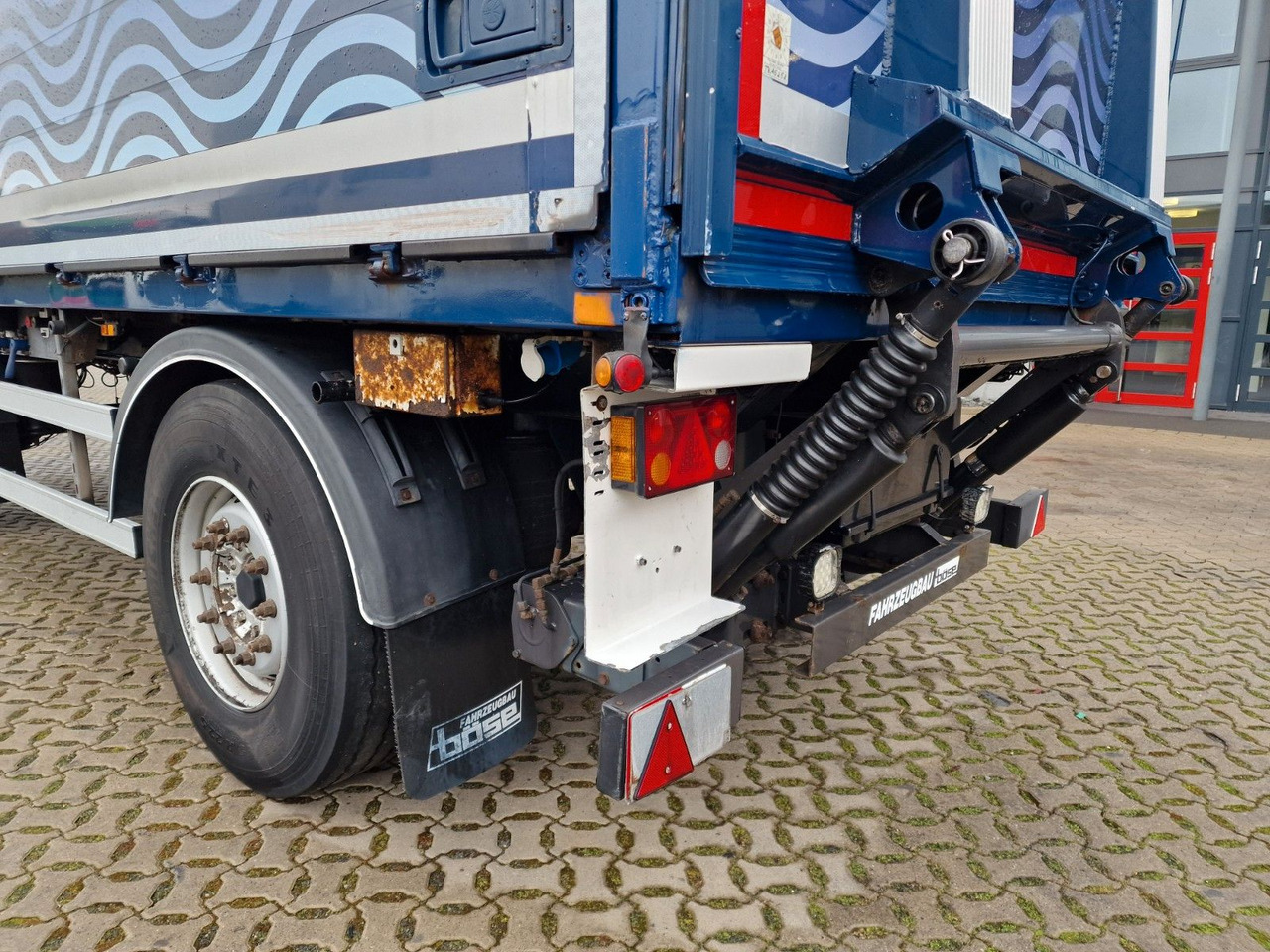 Drankenwagen aanhangwagen System Trailers PRASL 18 / Ladebordwand: afbeelding 23 Drankenwagen aanhangwagen System Trailers PRASL 18 / Ladebordwand: afbeelding 23