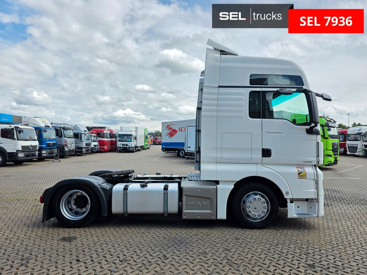 MAN TGX 18.500 4X2 LLS-U / Retarder / ADR AT - Trekker: afbeelding 4 MAN TGX 18.500 4X2 LLS-U / Retarder / ADR AT - Trekker: afbeelding 4