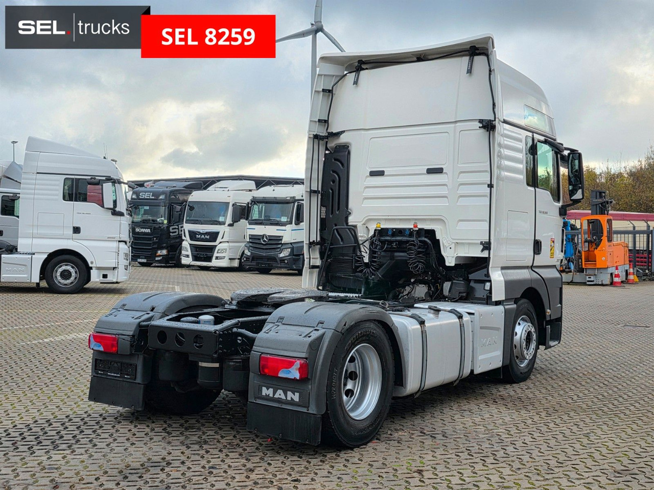 MAN TGX 18.500 4x2 BLS / Retarder / 2 Tanks - Trekker: afbeelding 5 MAN TGX 18.500 4x2 BLS / Retarder / 2 Tanks - Trekker: afbeelding 5