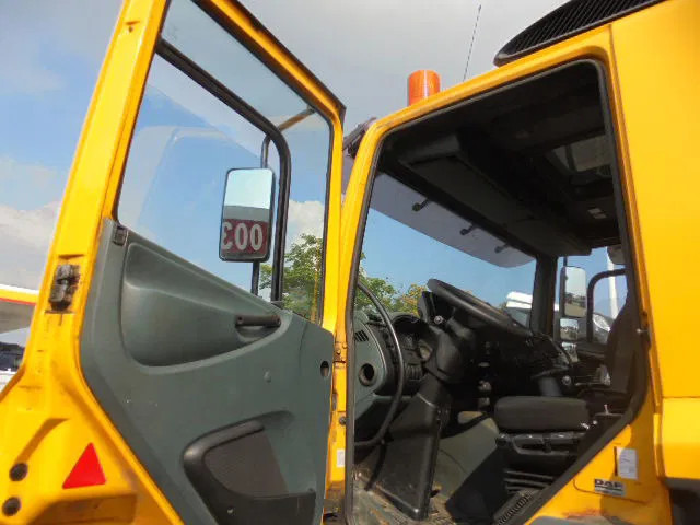 Vuilniswagen DAF 75.240 75 240 6X2: afbeelding 6