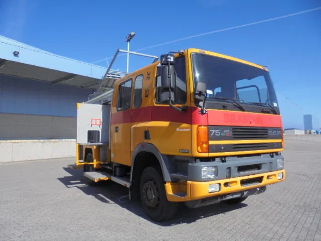 DAF 75.270 ATI 4X4 NL TRUCK - Brandweerwagen: afbeelding 3 DAF 75.270 ATI 4X4 NL TRUCK - Brandweerwagen: afbeelding 3