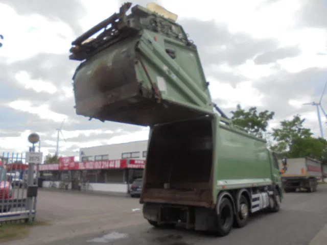 DAF CF 250 6X2 - Vuilniswagen: afbeelding 4 DAF CF 250 6X2 - Vuilniswagen: afbeelding 4