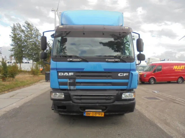 DAF CF 65 220 NL KENTEKEN - Bakwagen: afbeelding 2 DAF CF 65 220 NL KENTEKEN - Bakwagen: afbeelding 2