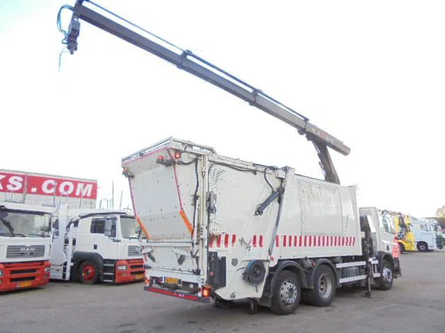 DAF CF 75.250 6X2 - Vuilniswagen: afbeelding 3 DAF CF 75.250 6X2 - Vuilniswagen: afbeelding 3
