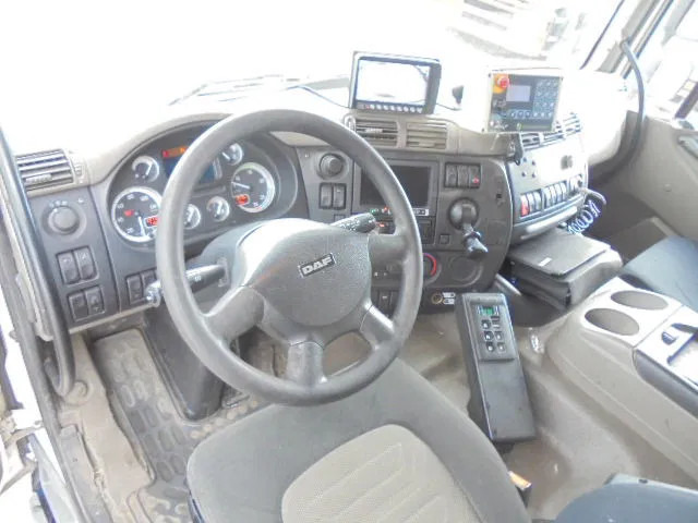 DAF CF 75.250 6X2 NL TRUCK - Vuilniswagen: afbeelding 5 DAF CF 75.250 6X2 NL TRUCK - Vuilniswagen: afbeelding 5