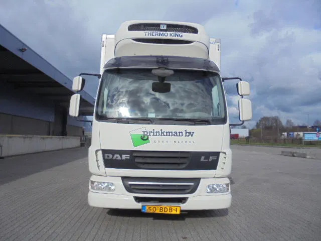 DAF LF 45 210 NL TRUCK - Koelwagen vrachtwagen: afbeelding 2 DAF LF 45 210 NL TRUCK - Koelwagen vrachtwagen: afbeelding 2