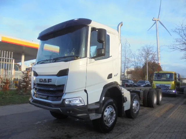 DAF XDC 450 8X4 DEMO UNUSED RHD - Chassis vrachtwagen: afbeelding 1 DAF XDC 450 8X4 DEMO UNUSED RHD - Chassis vrachtwagen: afbeelding 1