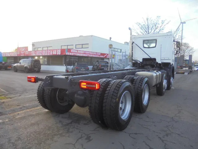 DAF XDC 450 8X4 DEMO UNUSED RHD - Chassis vrachtwagen: afbeelding 4 DAF XDC 450 8X4 DEMO UNUSED RHD - Chassis vrachtwagen: afbeelding 4