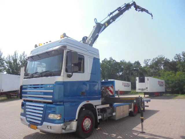 DAF XF 105 XF105 NL TRUCK - Kraanwagen: afbeelding 1 DAF XF 105 XF105 NL TRUCK - Kraanwagen: afbeelding 1