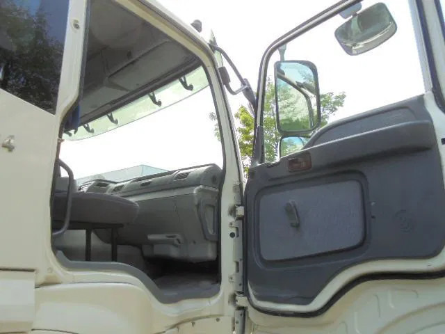 Kipper vrachtwagen Diversen FOTON DAIMLER TX 3234 6X4 FOTON DAIMLER TX 3234 6X4: afbeelding 13 Kipper vrachtwagen Diversen FOTON DAIMLER TX 3234 6X4 FOTON DAIMLER TX 3234 6X4: afbeelding 13