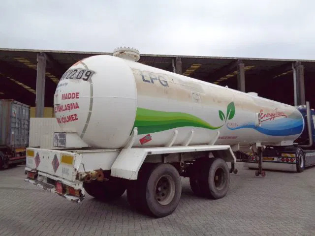 Diversen Isisan 45M3 LPG-BUTANE - Tankoplegger: afbeelding 3 Diversen Isisan 45M3 LPG-BUTANE - Tankoplegger: afbeelding 3
