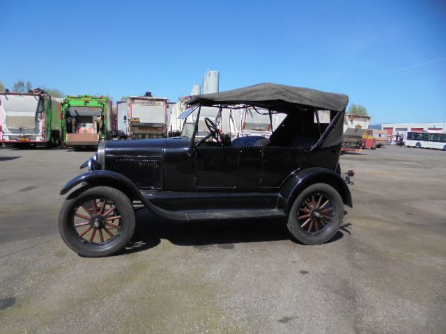 Ford Model T OPEN TOURER - Personenwagen: afbeelding 3 Ford Model T OPEN TOURER - Personenwagen: afbeelding 3