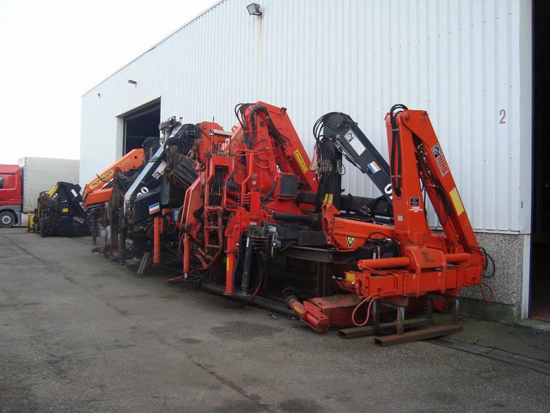 Hiab ALL TYPE YEARS AND PRICES HIAB PALFINGER HMF ATLAS KENNIS EFFER COPMA - Kraanwagen: afbeelding 3 Hiab ALL TYPE YEARS AND PRICES HIAB PALFINGER HMF ATLAS KENNIS EFFER COPMA - Kraanwagen: afbeelding 3