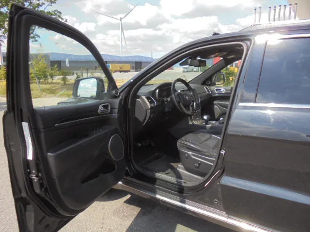 SUV Jeep Grand Cherokee 4X4 SUMMIT EDITION 3.0 LTR V6: afbeelding 13