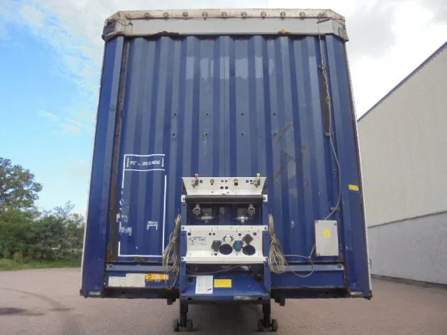 Krone SD NL KENTEKEN BPW TROMMEL ASSEN 35 IN STOCK BLACK FRYDAY SELL - Schuifzeiloplegger: afbeelding 2 Krone SD NL KENTEKEN BPW TROMMEL ASSEN 35 IN STOCK BLACK FRYDAY SELL - Schuifzeiloplegger: afbeelding 2