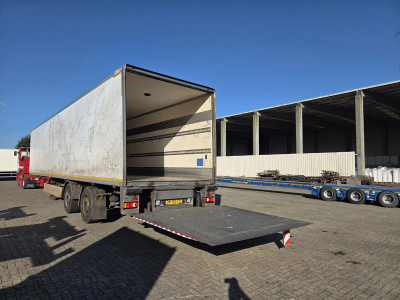 Krone SZ NL KENTEKEN - Gesloten oplegger: afbeelding 4 Krone SZ NL KENTEKEN - Gesloten oplegger: afbeelding 4