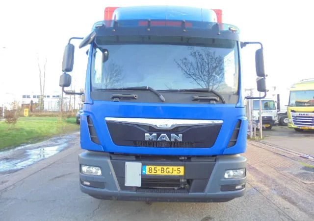 MAN TGM 12-250 - Bakwagen: afbeelding 2 MAN TGM 12-250 - Bakwagen: afbeelding 2