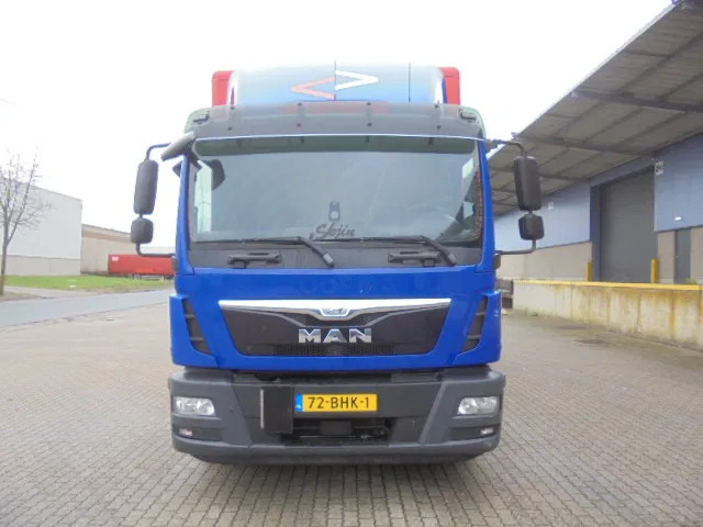 MAN TGM 12.250 NL TRUCK - Bakwagen: afbeelding 2 MAN TGM 12.250 NL TRUCK - Bakwagen: afbeelding 2