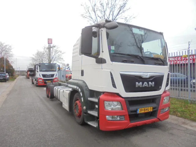 MAN TGS 23.400 LL.U 6X2 - Autovrachtwagen vrachtwagen: afbeelding 3 MAN TGS 23.400 LL.U 6X2 - Autovrachtwagen vrachtwagen: afbeelding 3