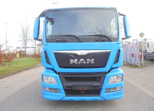 MAN TGS 23.440 6X2 RETARDER - Autovrachtwagen vrachtwagen: afbeelding 2 MAN TGS 23.440 6X2 RETARDER - Autovrachtwagen vrachtwagen: afbeelding 2