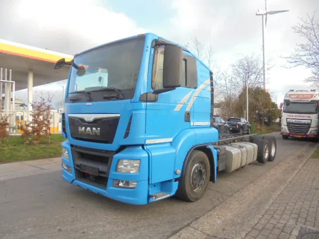 MAN TGS 23.440 6X2 RETARDER - Autovrachtwagen vrachtwagen: afbeelding 1 MAN TGS 23.440 6X2 RETARDER - Autovrachtwagen vrachtwagen: afbeelding 1