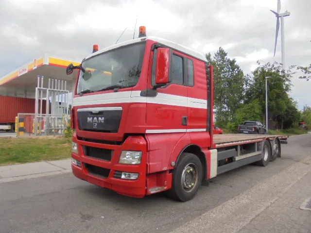 MAN TGX 26.440 6X2 GESTUURDE AS - Vrachtwagen met open laadbak: afbeelding 1 MAN TGX 26.440 6X2 GESTUURDE AS - Vrachtwagen met open laadbak: afbeelding 1