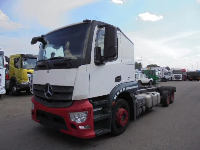 Mercedes-Benz ACTROS 2340 6X2 - Autovrachtwagen vrachtwagen: afbeelding 1 Mercedes-Benz ACTROS 2340 6X2 - Autovrachtwagen vrachtwagen: afbeelding 1