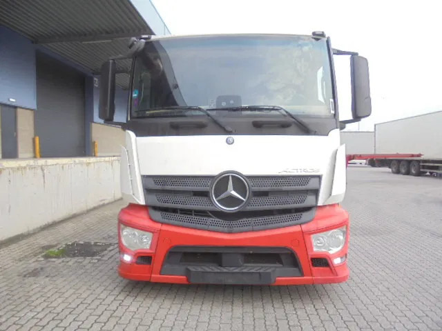Mercedes-Benz Actros 2340 LL 6X2 - Autovrachtwagen vrachtwagen: afbeelding 2 Mercedes-Benz Actros 2340 LL 6X2 - Autovrachtwagen vrachtwagen: afbeelding 2