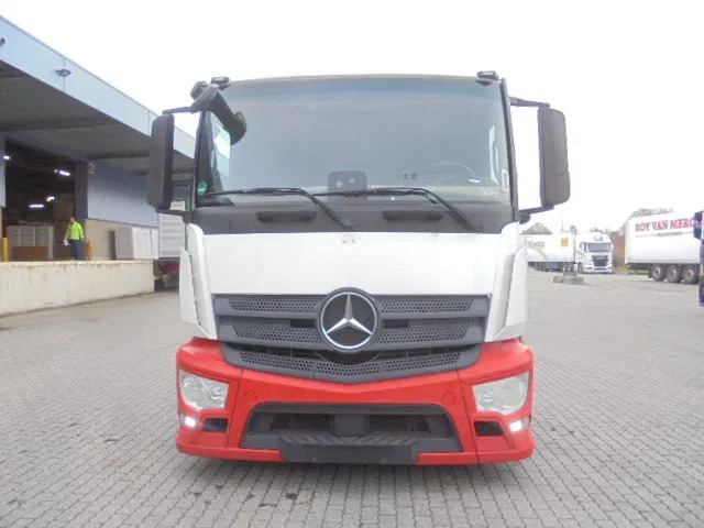 Mercedes-Benz Actros 2340 LL 6X2 - Autovrachtwagen vrachtwagen: afbeelding 2 Mercedes-Benz Actros 2340 LL 6X2 - Autovrachtwagen vrachtwagen: afbeelding 2