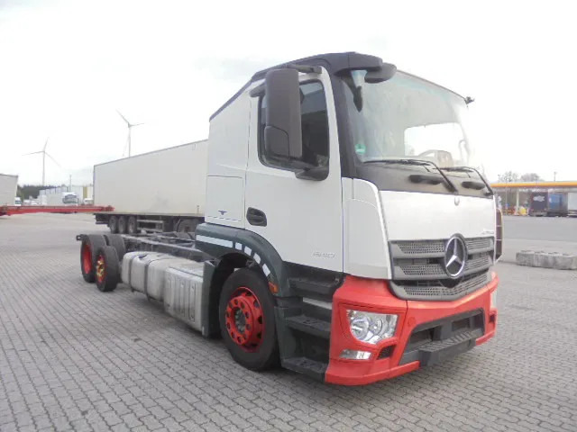 Mercedes-Benz Actros 2340 LL 6X2 - Autovrachtwagen vrachtwagen: afbeelding 3 Mercedes-Benz Actros 2340 LL 6X2 - Autovrachtwagen vrachtwagen: afbeelding 3