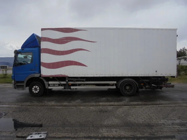 Mercedes-Benz Atego 1218 - Bakwagen: afbeelding 2 Mercedes-Benz Atego 1218 - Bakwagen: afbeelding 2