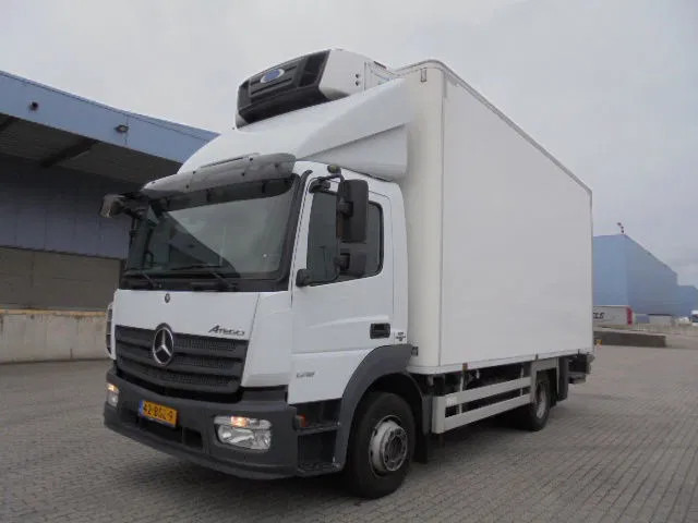 Mercedes-Benz Atego 1218 - Isotherm vrachtwagen: afbeelding 1 Mercedes-Benz Atego 1218 - Isotherm vrachtwagen: afbeelding 1