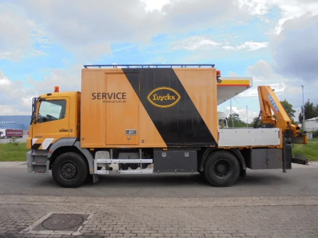 Mercedes-Benz Axor 1828 - Kraanwagen: afbeelding 4 Mercedes-Benz Axor 1828 - Kraanwagen: afbeelding 4