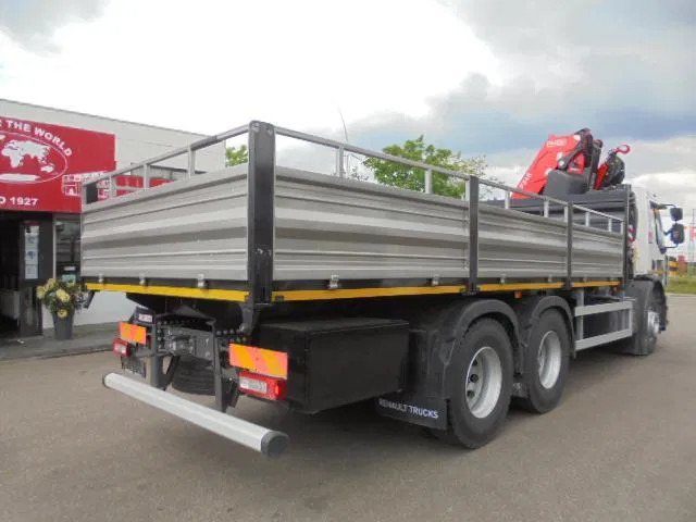Renault 320 6X4 + FASSI F245 DEMO UNUSED - Vrachtwagen met open laadbak, Kraanwagen: afbeelding 3 Renault 320 6X4 + FASSI F245 DEMO UNUSED - Vrachtwagen met open laadbak, Kraanwagen: afbeelding 3
