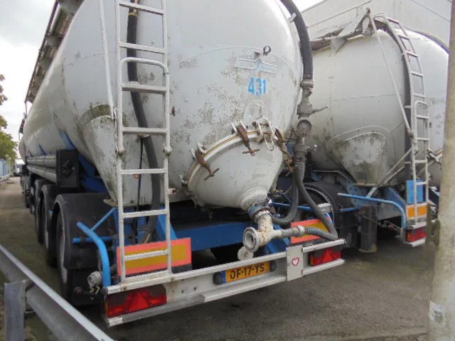 SPITZER EUROVRAC BP SK50 - Tankoplegger: afbeelding 4 SPITZER EUROVRAC BP SK50 - Tankoplegger: afbeelding 4