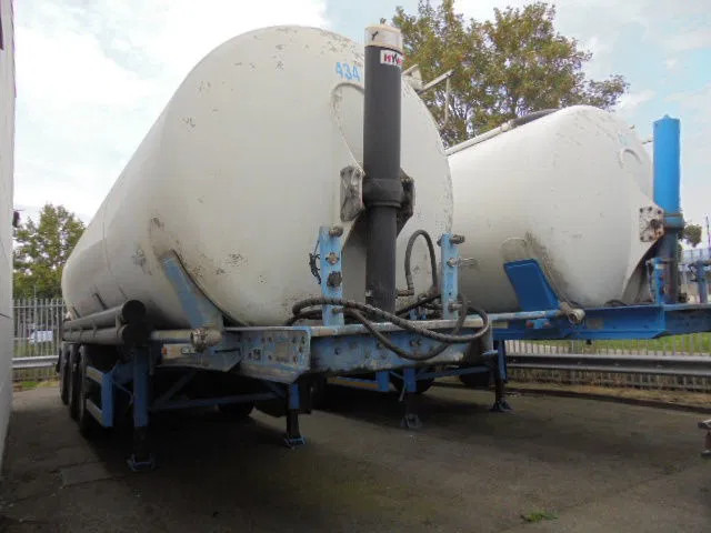 SPITZER EUROVRAC BP SK50 - Tankoplegger: afbeelding 2 SPITZER EUROVRAC BP SK50 - Tankoplegger: afbeelding 2