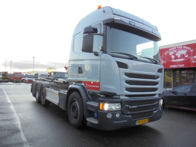 Scania G450 8X2 TRIPLE RETARDER NL KENTEKEN - Haakarmsysteem vrachtwagen: afbeelding 3 Scania G450 8X2 TRIPLE RETARDER NL KENTEKEN - Haakarmsysteem vrachtwagen: afbeelding 3