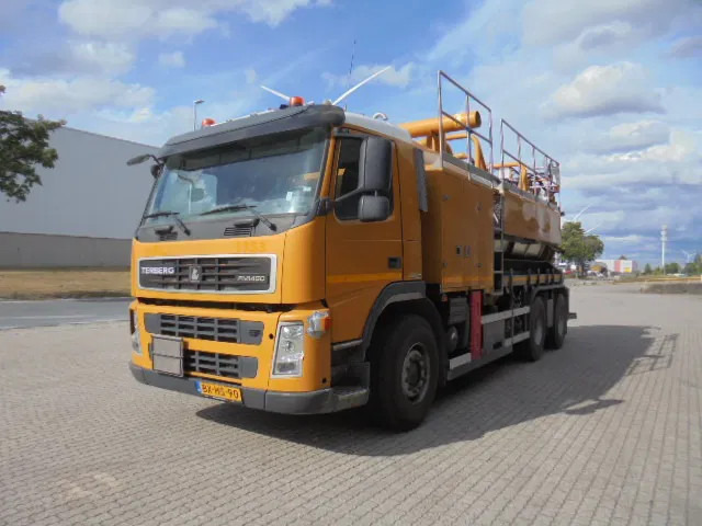 Terberg FM 1450 WDGL 6X4 VACUUM ADR / SIR NL TRUCK - Vacuümwagen: afbeelding 1 Terberg FM 1450 WDGL 6X4 VACUUM ADR / SIR NL TRUCK - Vacuümwagen: afbeelding 1
