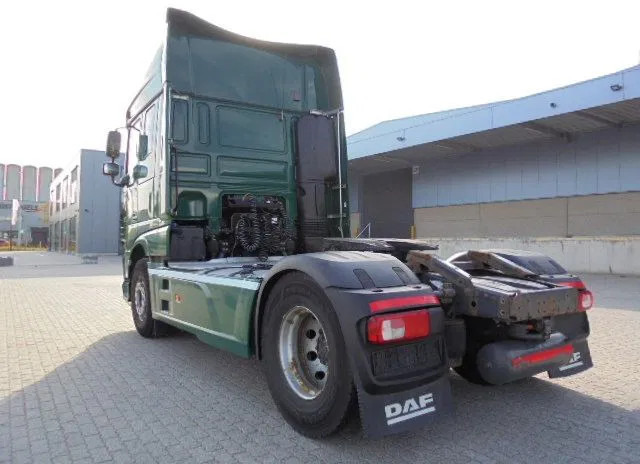 DAF XF 106.460 SUPER SPACE CAB - Trekker: afbeelding 5 DAF XF 106.460 SUPER SPACE CAB - Trekker: afbeelding 5