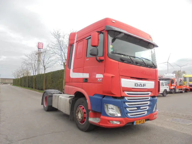 DAF XF 440 ADR + COMPRESSOR NL TRUCK - Trekker: afbeelding 3 DAF XF 440 ADR + COMPRESSOR NL TRUCK - Trekker: afbeelding 3
