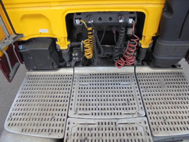 DAF XF 440 NL KENTEKEN - Trekker: afbeelding 4 DAF XF 440 NL KENTEKEN - Trekker: afbeelding 4