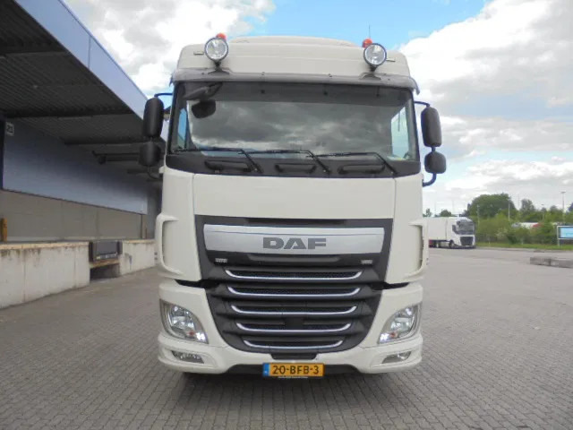 DAF XF 440 NL TRUCK - Trekker: afbeelding 2 DAF XF 440 NL TRUCK - Trekker: afbeelding 2